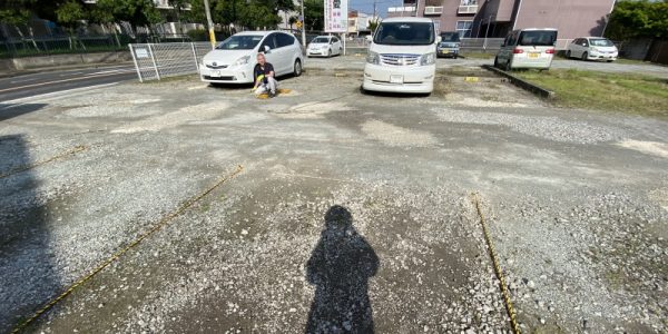 管理駐車場のロープの貼り替え＆整地作業