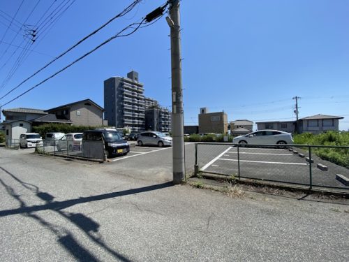 西岡海浜駐車場